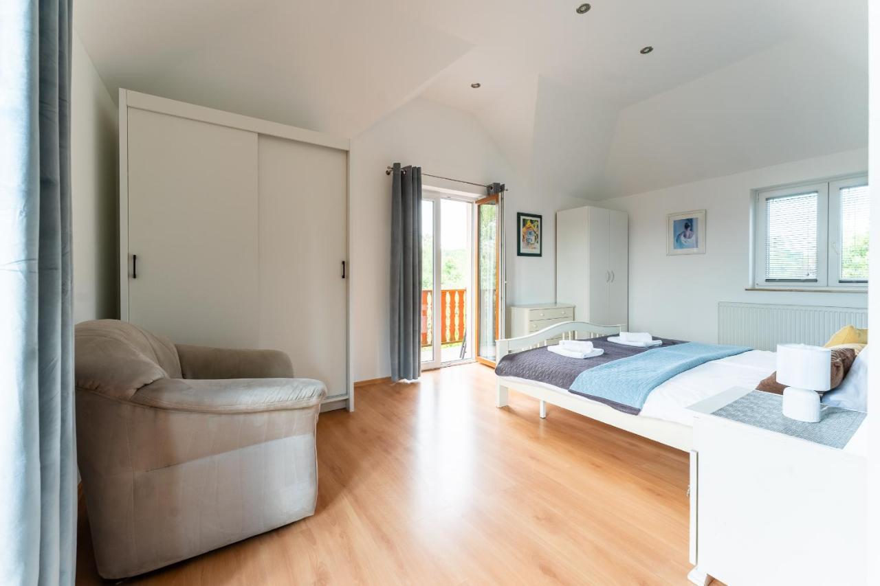 Apartament Green Hill Z Balkonem I Widokiem Na Karkonosze - Space Apart Jelenia Góra Екстериор снимка
