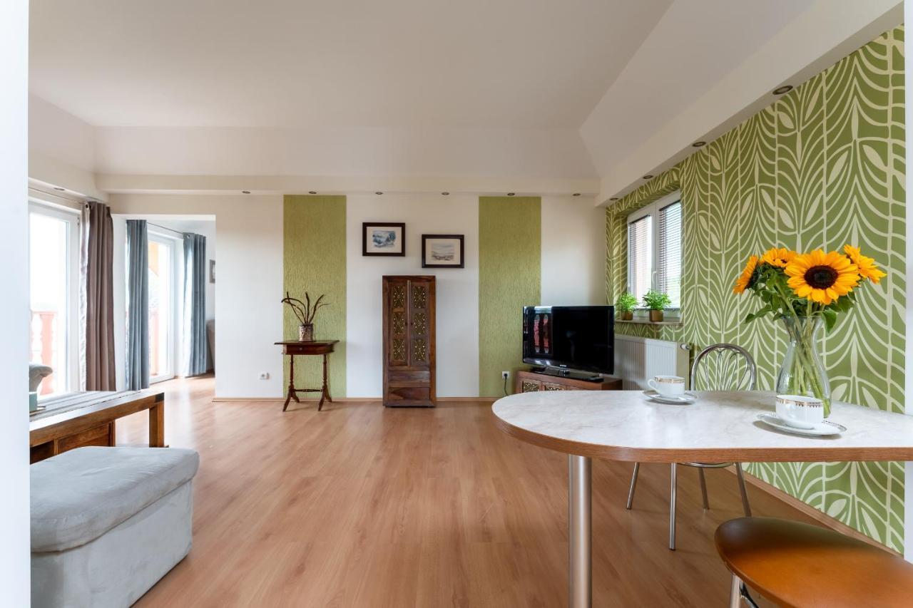 Apartament Green Hill Z Balkonem I Widokiem Na Karkonosze - Space Apart Jelenia Góra Екстериор снимка