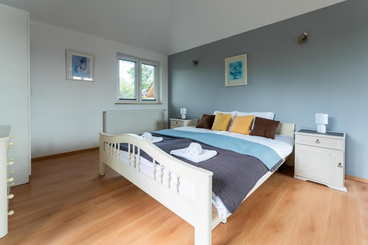 Apartament Green Hill Z Balkonem I Widokiem Na Karkonosze - Space Apart Jelenia Góra Екстериор снимка