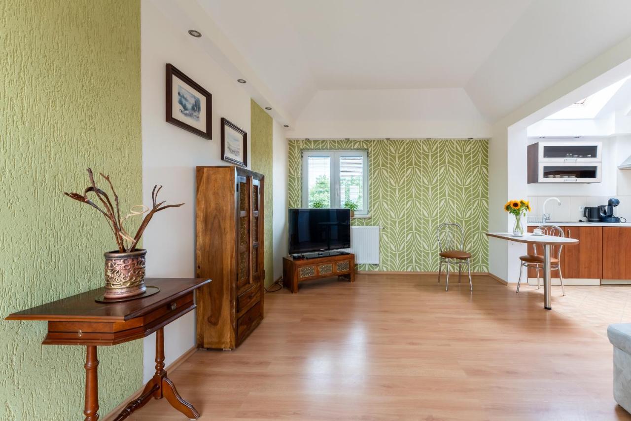 Apartament Green Hill Z Balkonem I Widokiem Na Karkonosze - Space Apart Jelenia Góra Екстериор снимка