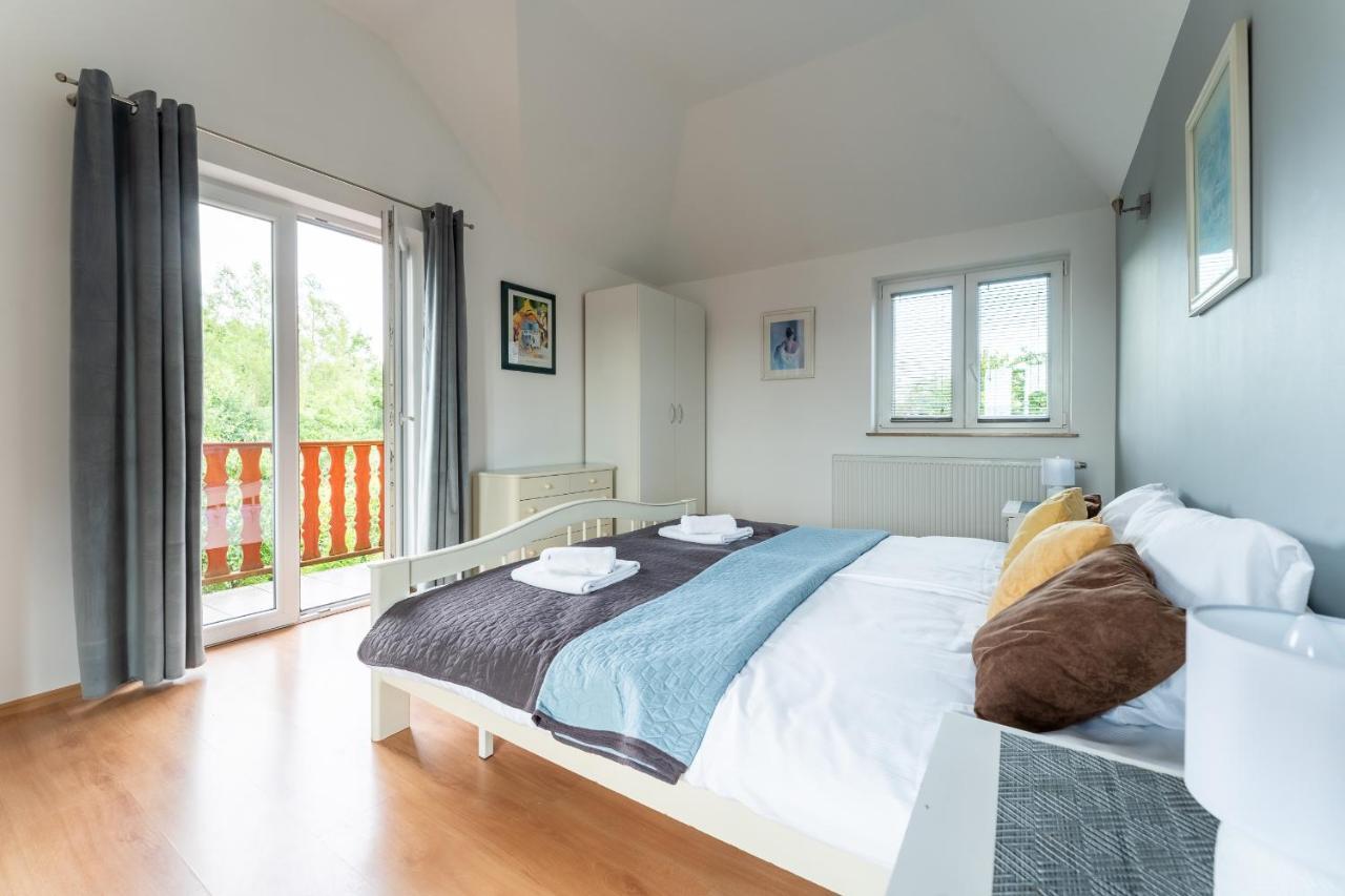 Apartament Green Hill Z Balkonem I Widokiem Na Karkonosze - Space Apart Jelenia Góra Екстериор снимка