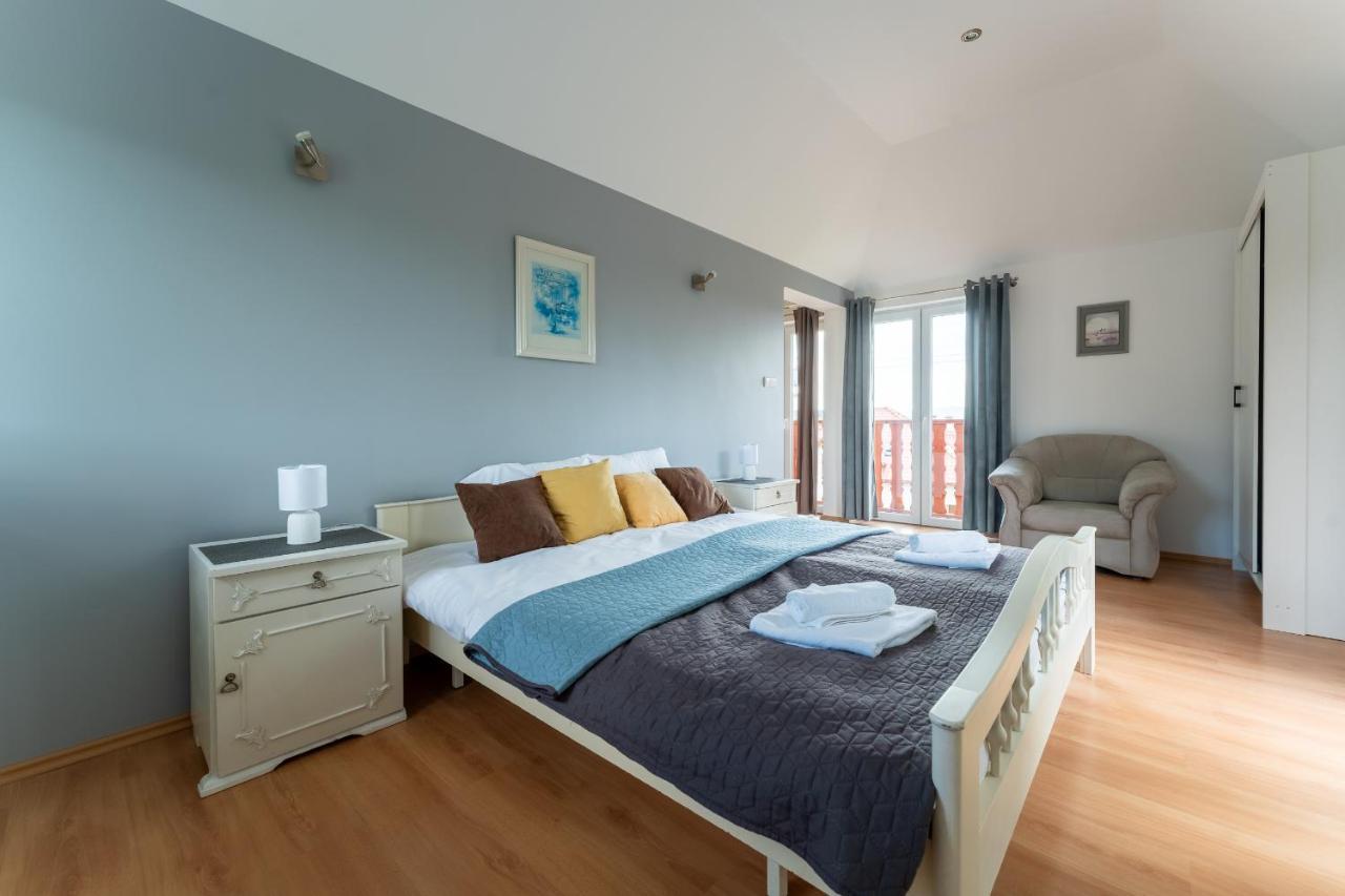 Apartament Green Hill Z Balkonem I Widokiem Na Karkonosze - Space Apart Jelenia Góra Екстериор снимка